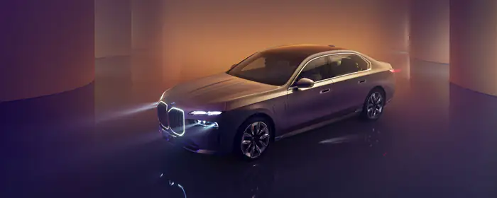 Обои машины: BMW i7, электромобиль, седан, люксовая машина