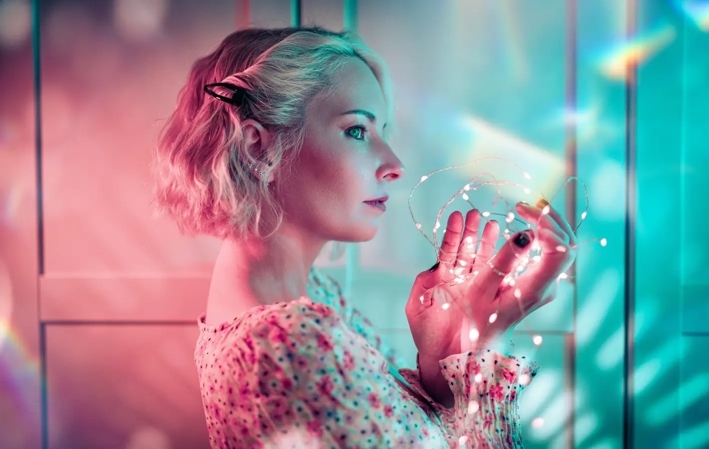 Woman poses with a garland — desktop and phone wallpaper, free download