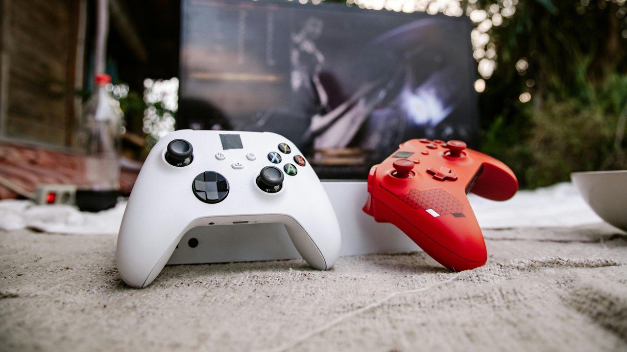 Xbox One Controllers - HDV 720p wallpapers in 1280x720 resolution
