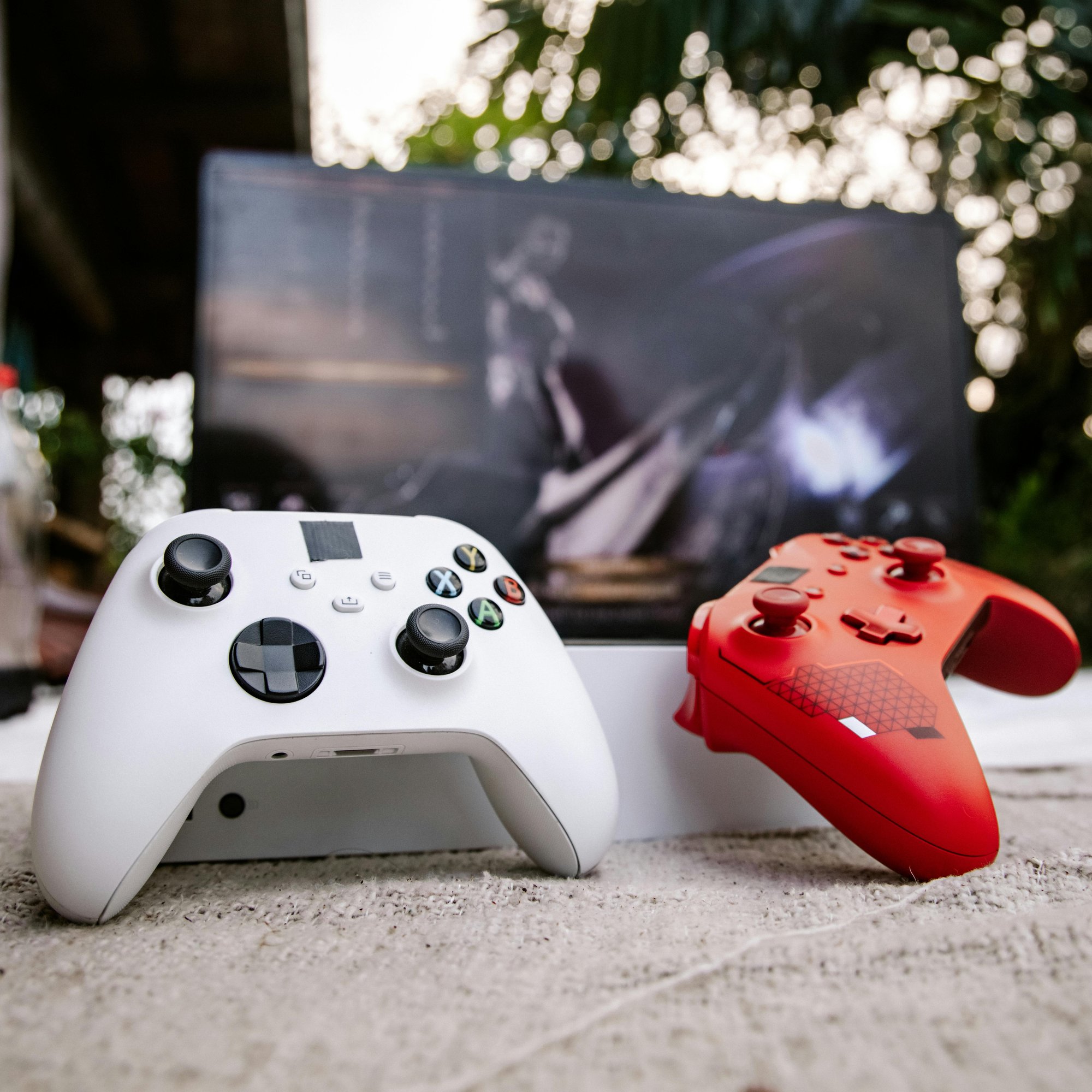 Xbox One Controllers - Wallpapers for Samsung/Xiaomi in 2000x2000 resolution
