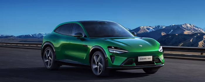 UltraWide 32:9 Xiaomi YU7 wallpapers (5120x1440): Xiaomi YU7, electric vehicle, road, mountains