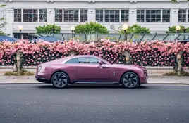 Rolls-Royce Spectre - подборка обоев