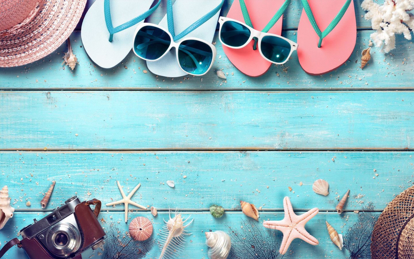 Beach essentials - WSXGA wallpapers in 1440x900 resolution