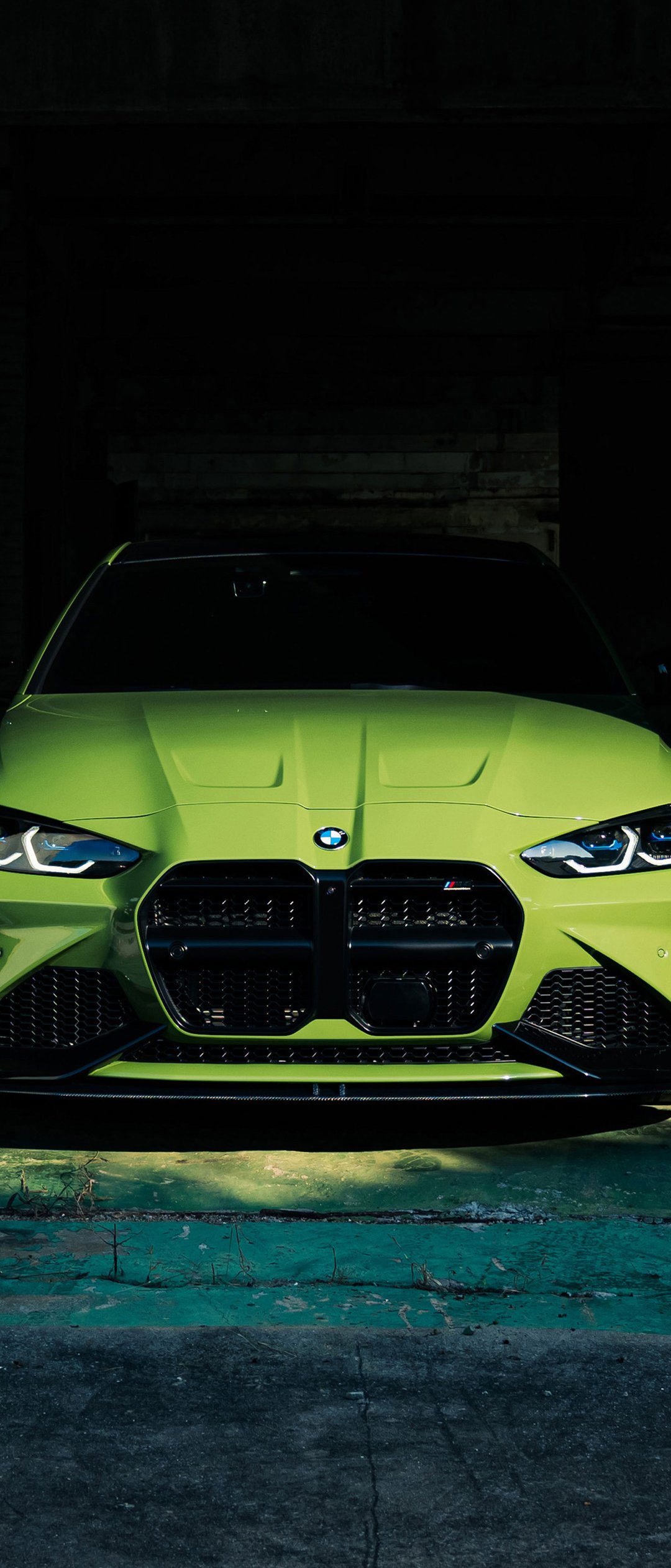 BMW M4 from ADRO front - Wallpapers for Samsung Galaxy Z Flip7, Sony Xperia 5 II/5 III/5 V/10 IV/10 V, Xiaomi Mix Fold 3 in 1080x2520 resolution