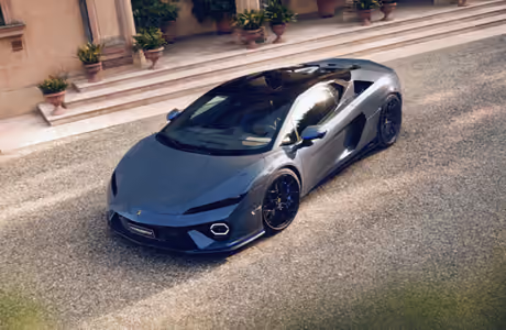 Обои машины: Lamborghini Temerario, суперкар, PHEV, вилла
