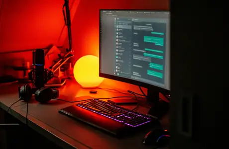 Обои рабочее место для Apple iMac 21.5″ (4096x2304): комната, рабочее место, компьютер, монитор