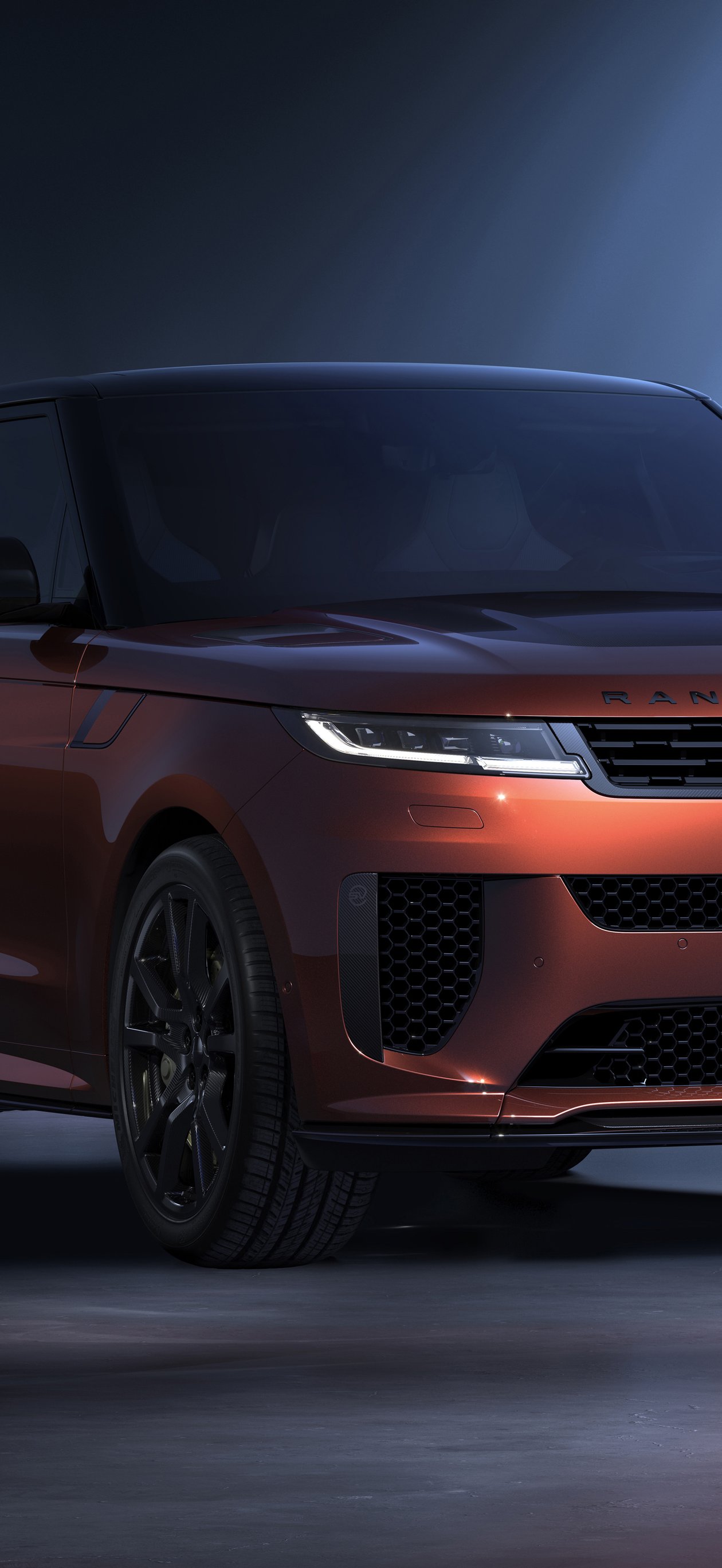 Медный Range Rover Sport SV - Обои для iPhone Air в разрешении 1260x2736