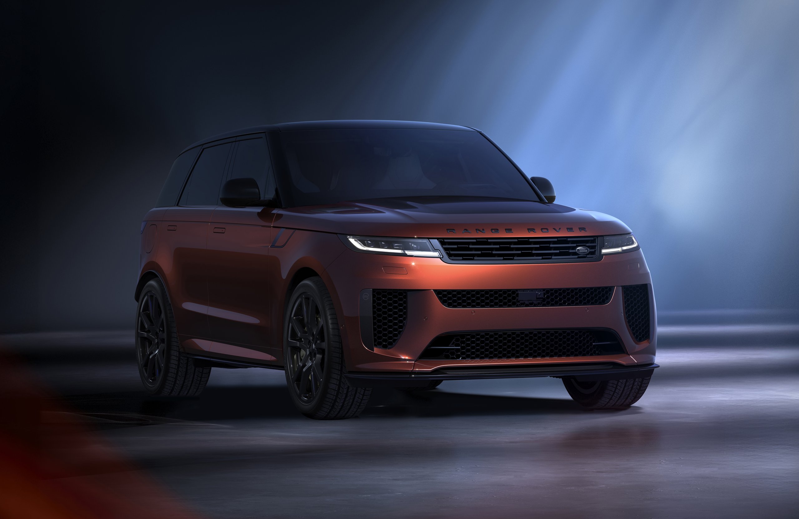 Copper Range Rover Sport SV - Wallpapers for Apple MacBook Air 13 M2″ in 2560x1664 resolution