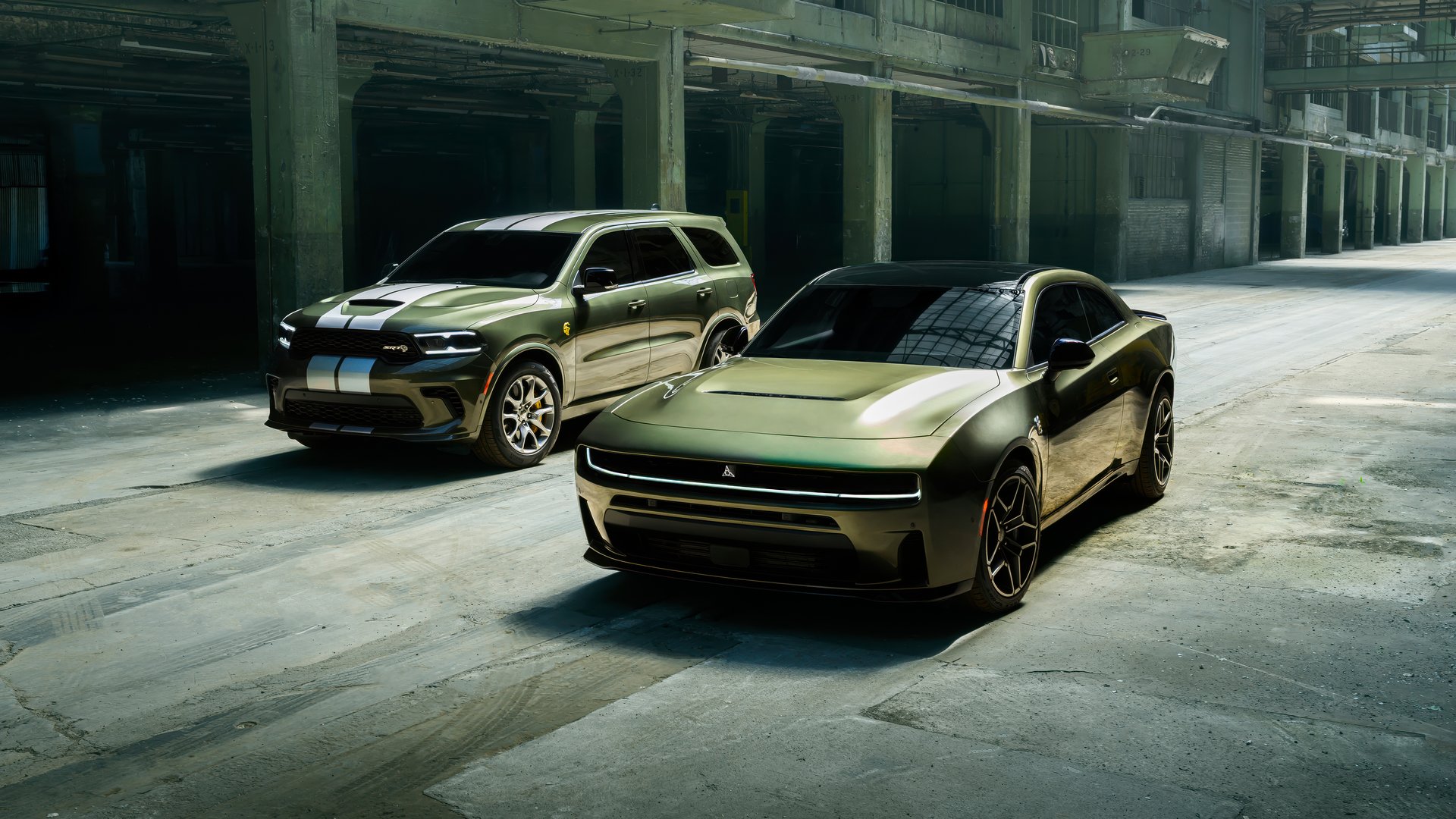 Dodge Durango и Charger 2025 - Full HD обои в разрешении 1920x1080
