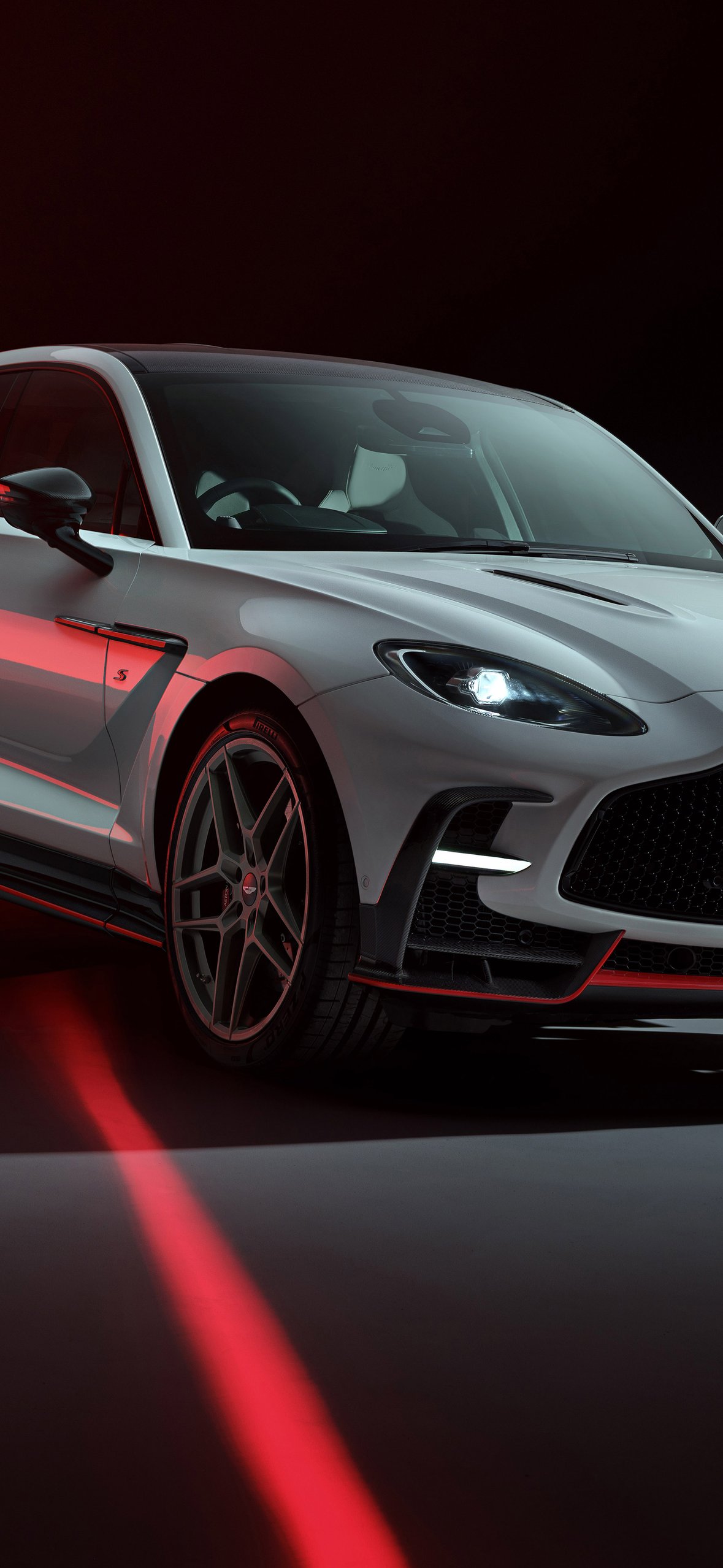 Aston Martin DBX S 2025 front view - Wallpapers for iPhone 14 Pro/15 Pro in 1179x2556 resolution