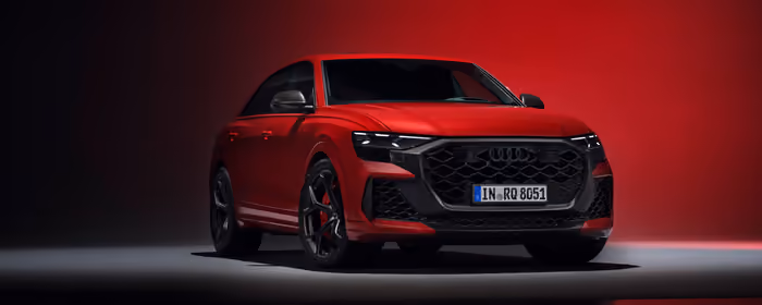 Обои машины: Audi RS Q8, карбон, спортивный внедорожник, LED