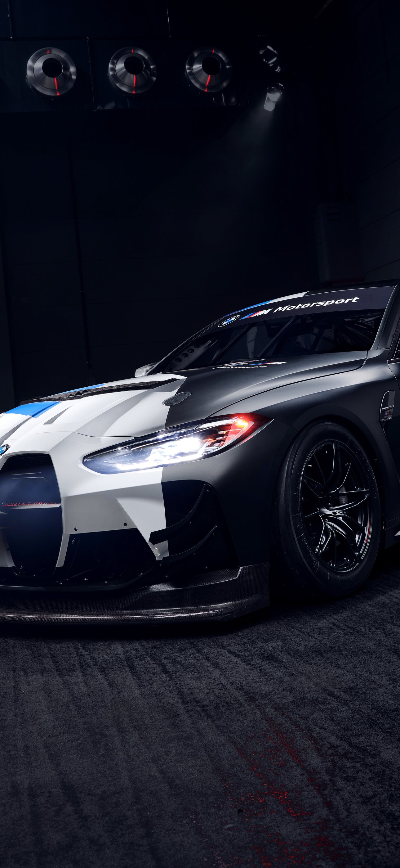 Racing BMW M4 GT4 front view - Wallpapers for iPhone 15 Pro Max/14 Pro Max in 1290x2796 resolution