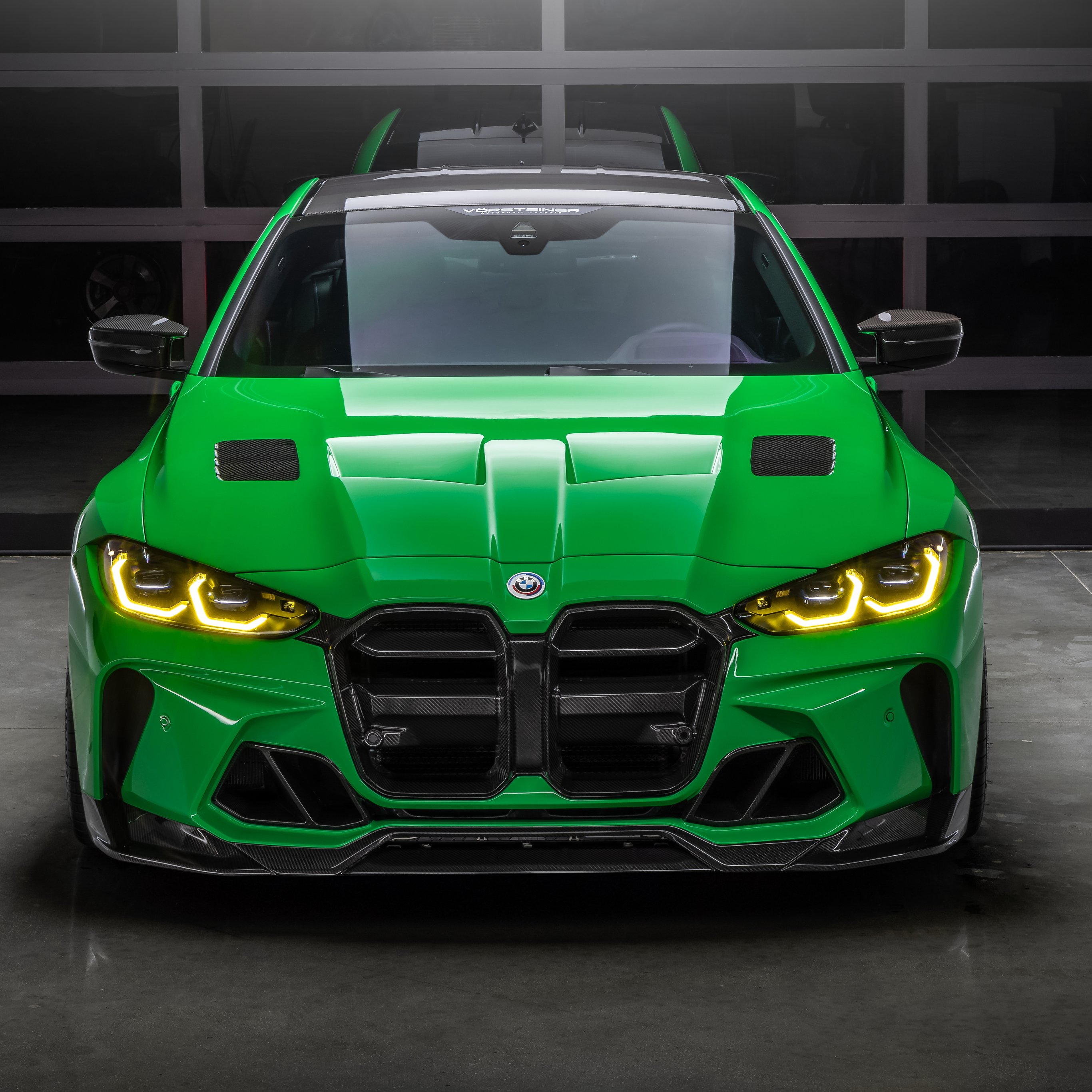 BMW M4 GTS Vorsteiner front view - Wallpapers for iPad Pro 12.9″ in 2732x2732 resolution