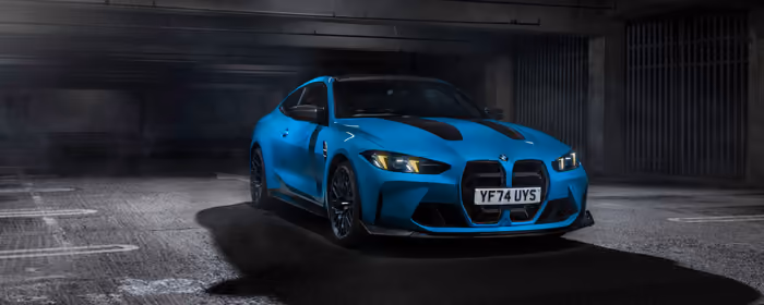Обои машины: BMW M4, купе, гараж, парковка