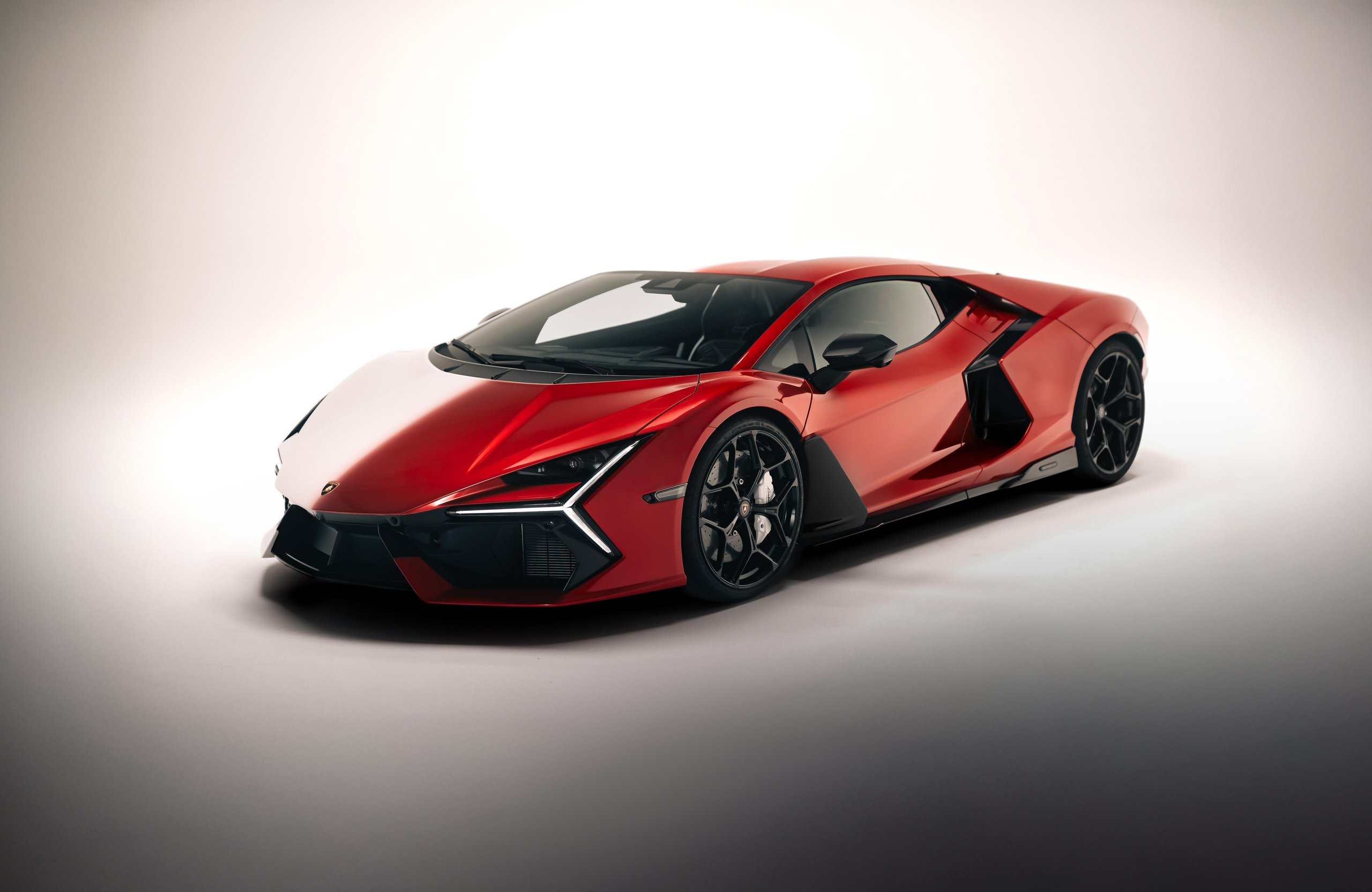 Lamborghini Revuelto Animae - Wallpapers for Apple MacBook Air 13 M2″ in 2560x1664 resolution