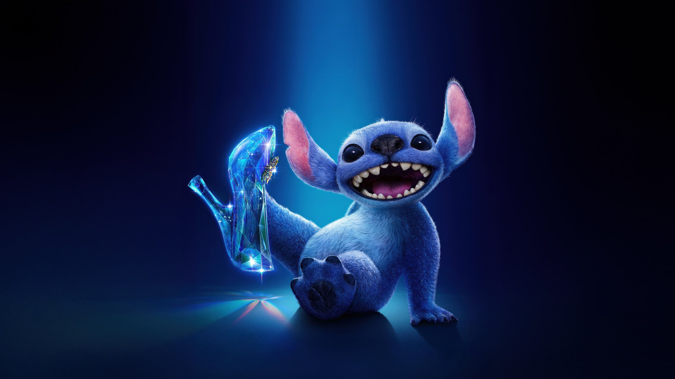 Stitch holds Cinderellas slipper - 2K Quad HD wallpapers in 2560x1440 resolution