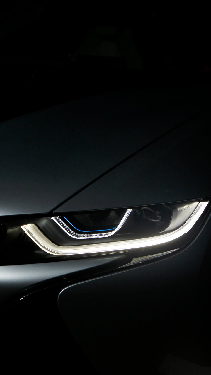 BMW i8 with LED headlights - Wallpapers for Samsung/LG in 720x1280 resolution