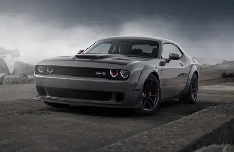 Обои машины: Dodge Challenger, маслкар, побережье, дорога