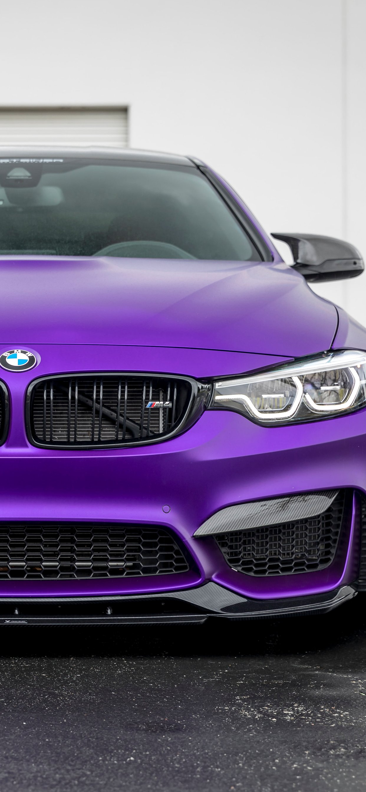BMW M4 with Vorsteiner body kit front view - Wallpapers for iPhone 11 Pro Max in 1242x2688 resolution