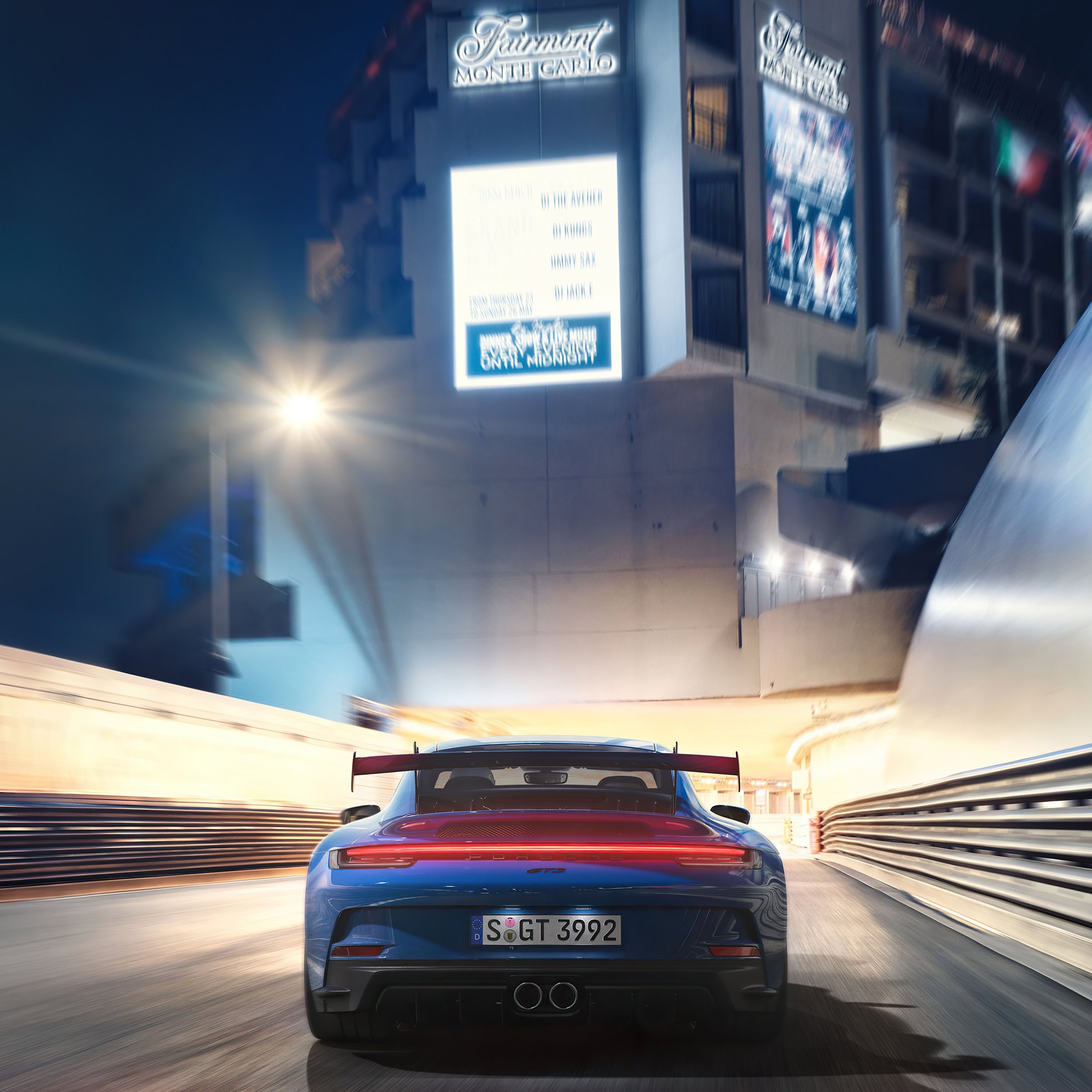 Porsche 911 GT3 rear view - Wallpapers for iPad Pro 11″ 2024 in 2420x2420 resolution