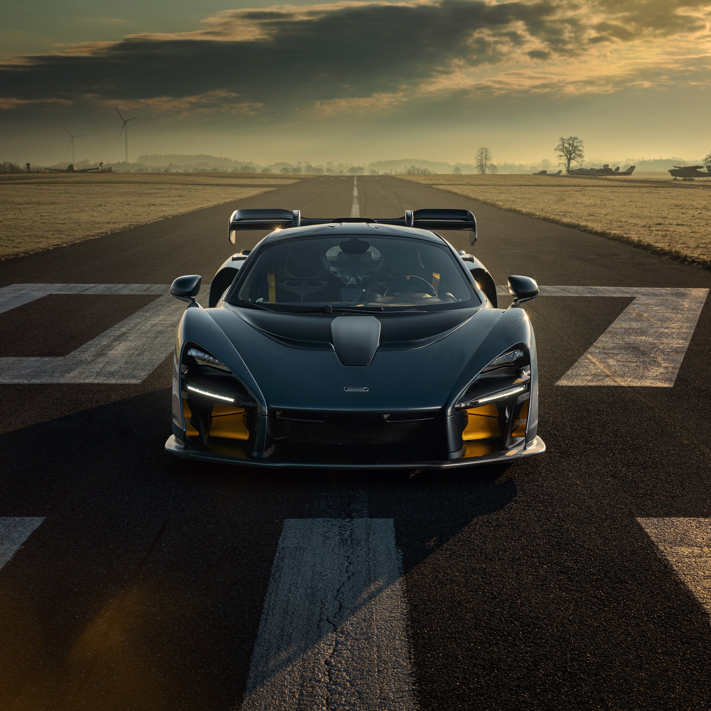 McLaren Senna Novitec front view - Wallpapers for iPad Air 10.9″ in 2360x2360 resolution