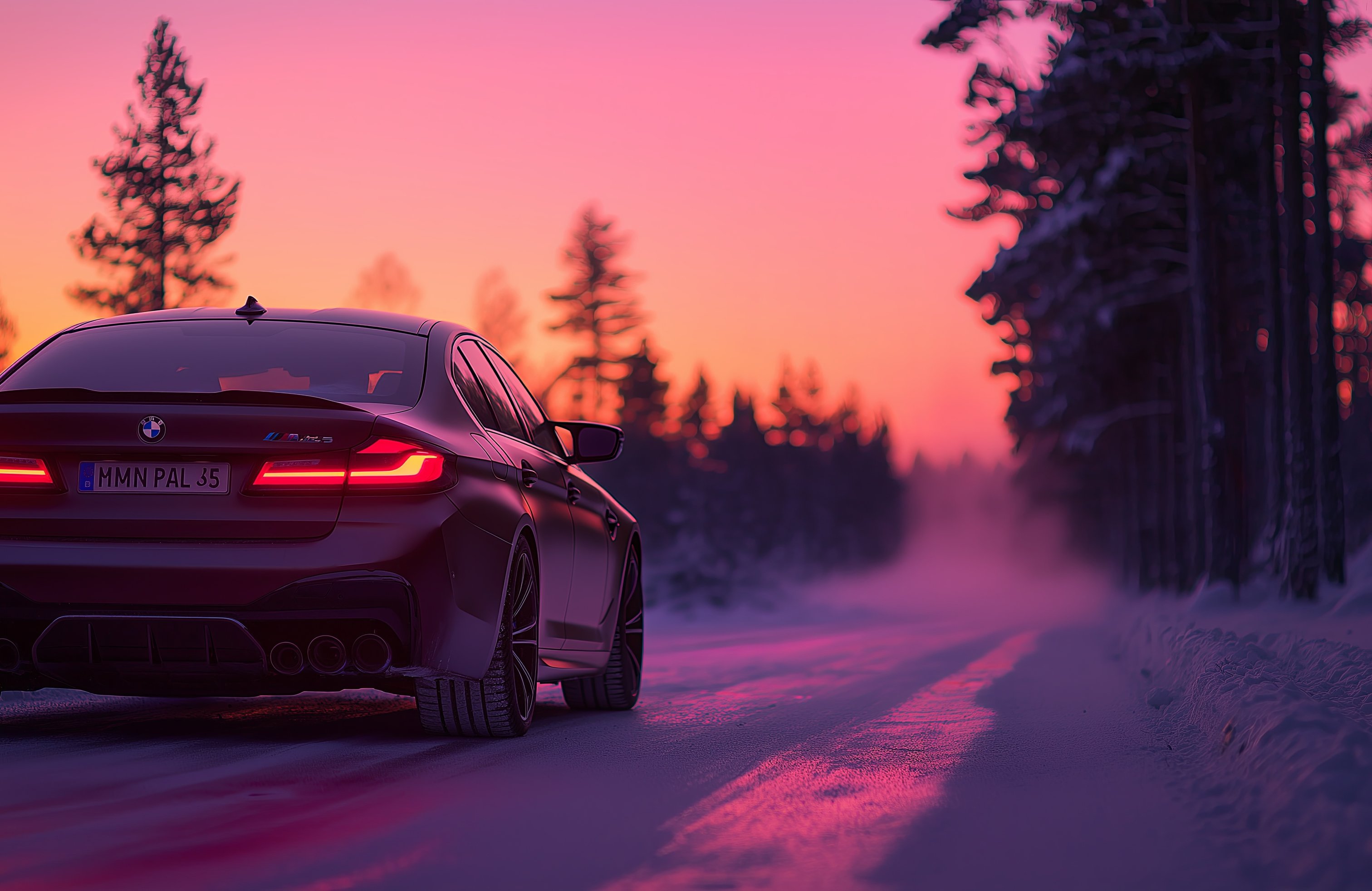 BMW M5 at sunset in winter - Wallpapers for Apple MacBook 14.2″ in 3024x1964 resolution
