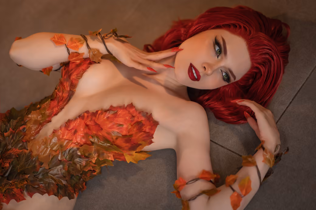 Ilon Bugaevs Cosplay at Poison Ivy — desktop and phone wallpaper, free download