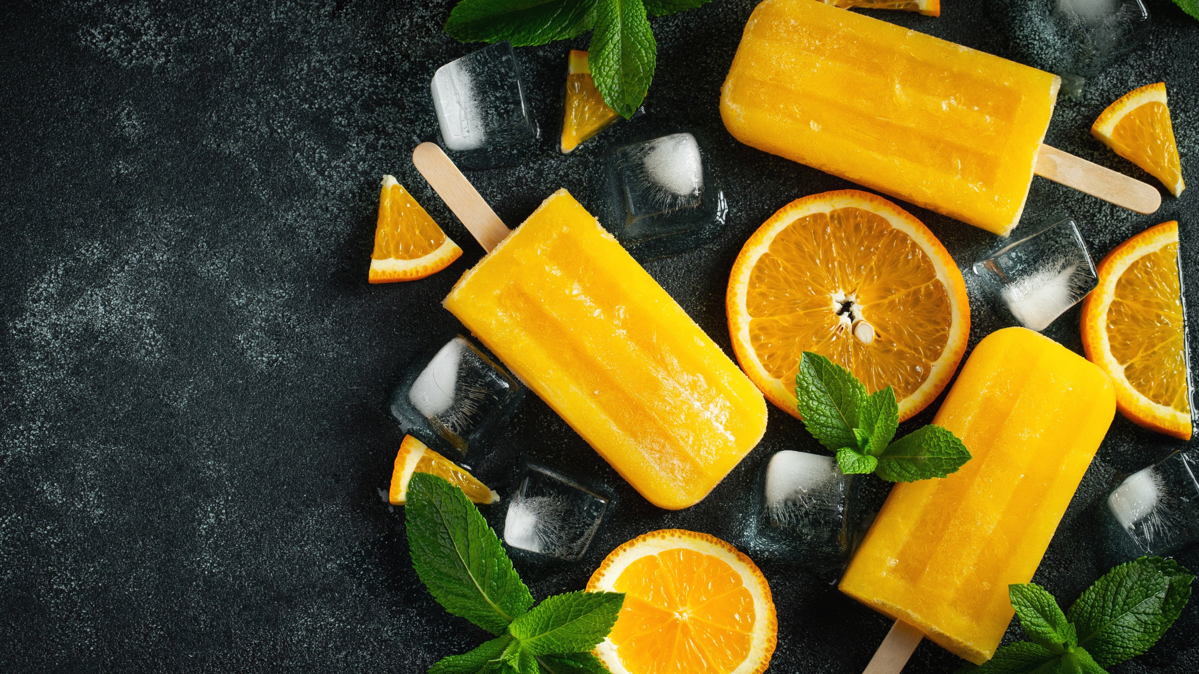 Orange fruit ice - Wallpapers for Apple iMac 21.5″ in 4096x2304 resolution