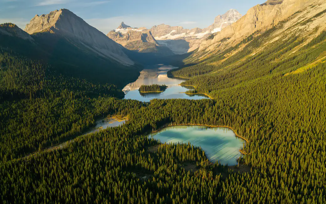 Alberta National Park, Canada — desktop and phone wallpaper, free download