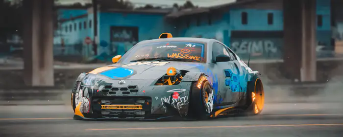 UltraWide 32:9 обои граффити (3840x1080): Nissan 350Z, киберпанк, граффити, Khyzyl Saleem