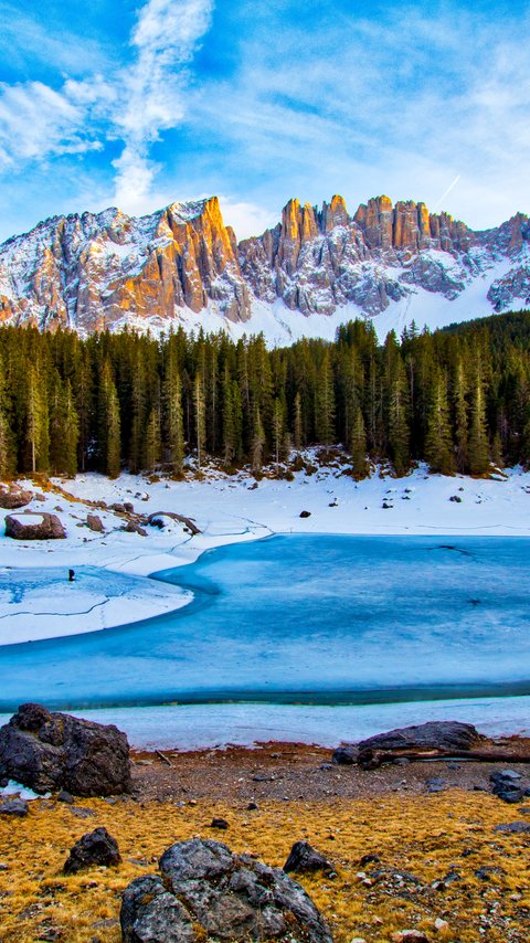 Frozen Lake Karezza in Italy - Wallpapers for LG/ASUS in 480x854 resolution