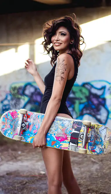 People wallpapers: woman, skateboard, tattoos, graffiti