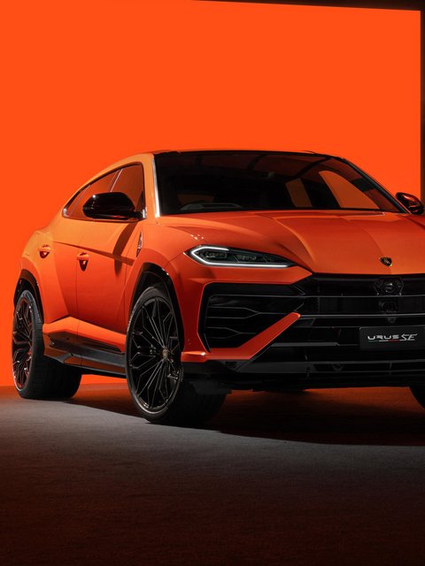 Lamborghini Urus SE front view - Wallpapers for HTC/BlackBerry in 480x640 resolution