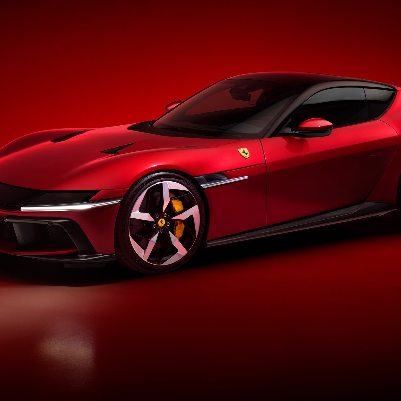Red Ferrari 12Cilindri front view - Wallpapers for Samsung Galaxy Tab in 1340x1340 resolution