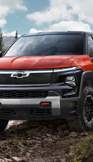 Обои пикап для iPhone 17 Pro Max/16 Pro Max (1320x2868): Chevrolet Silverado EV, электромобиль, пикап, бездорожье