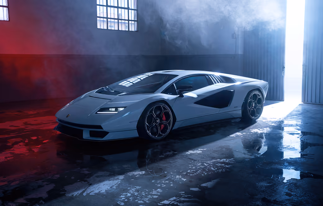 Lamborghini Countach LPI 800-4 side view — desktop and phone wallpaper, free download