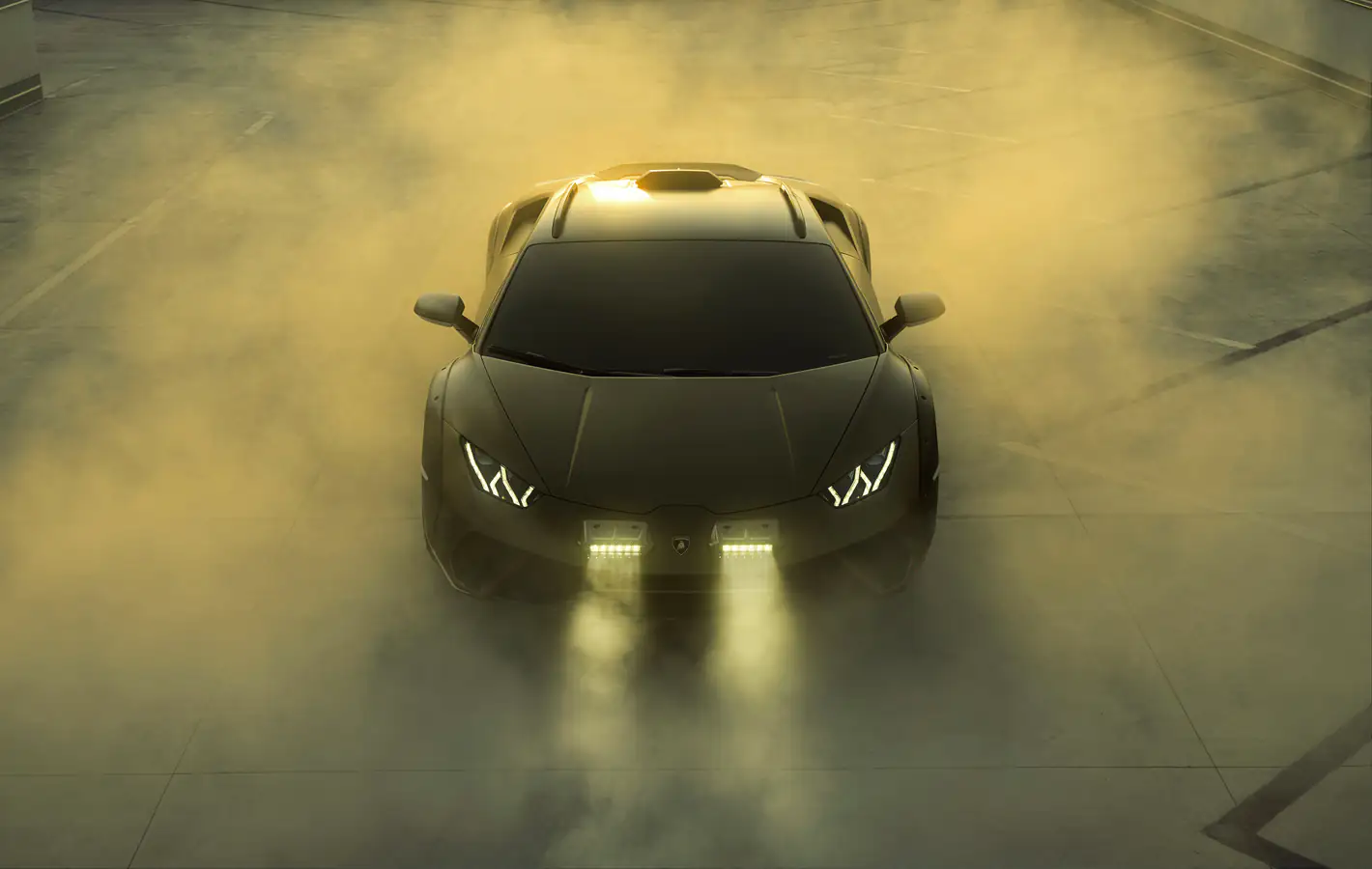 Lamborghini Huracán Sterrato c LED фарами — обои на рабочий стол и телефон