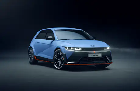 Обои инновации для Samsung/Xiaomi (2000x2000): Hyundai Ioniq 5 N, электромобиль, хетчбэк, футуризм