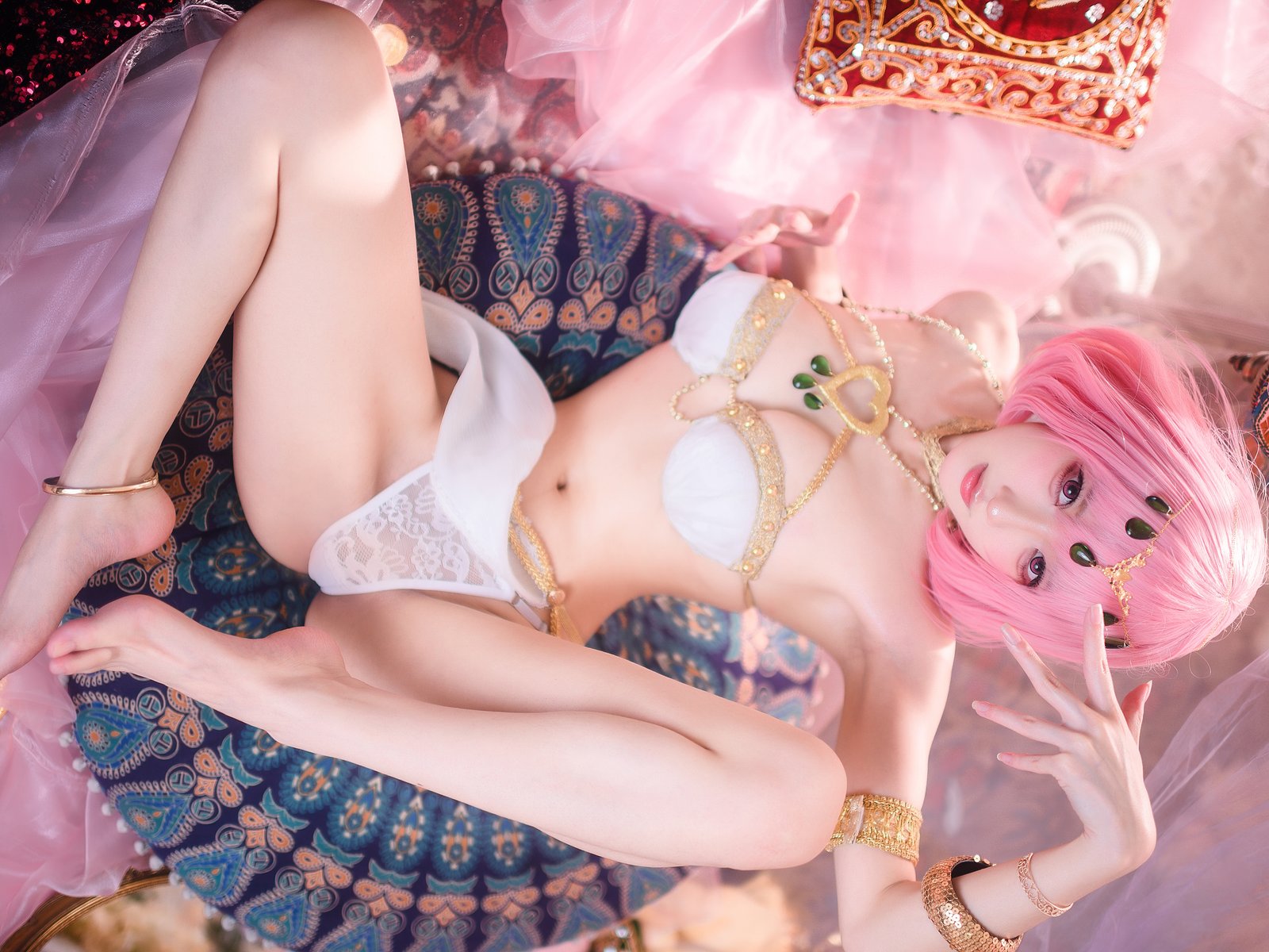 Abaoyeshitunia Cosplay at Momo Belia Deviluke - UXGA wallpapers in 1600x1200 resolution