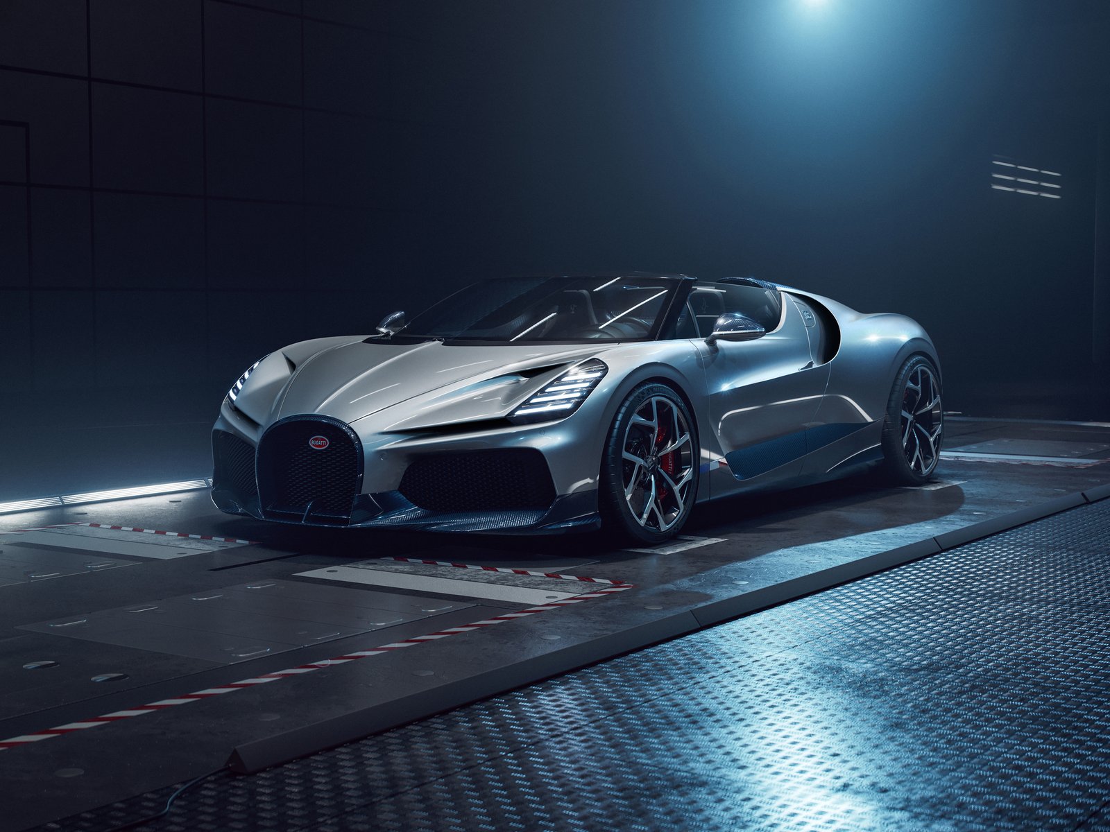 Silver Bugatti Mistral W16 - UXGA wallpapers in 1600x1200 resolution