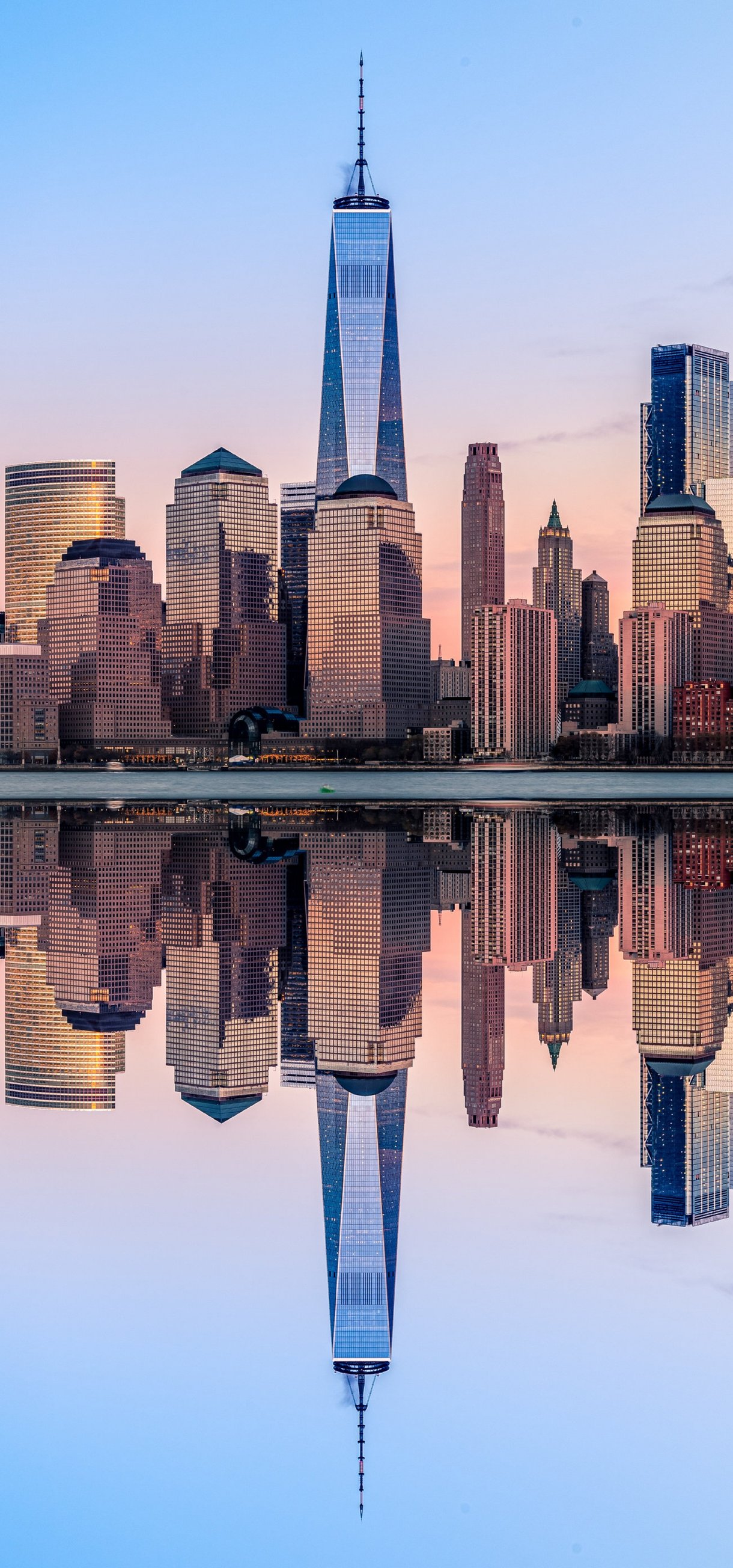New York is reflected in the river at sunset - Wallpapers for Xiaomi 17/17 Pro in 1220x2608 resolution
