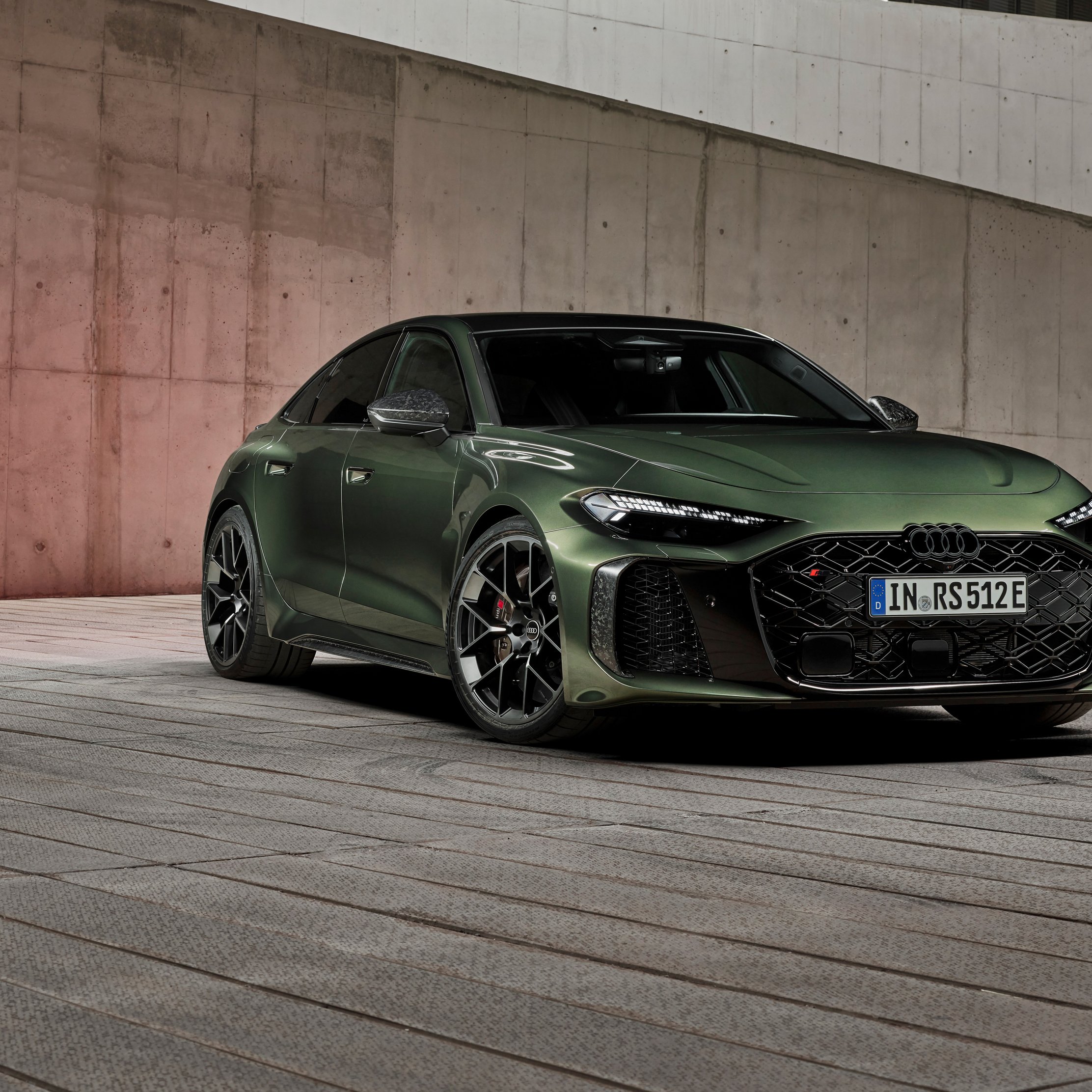 Green Audi RS 5 Limousine - Wallpapers for iPad Pro 10.5″ in 2224x2224 resolution