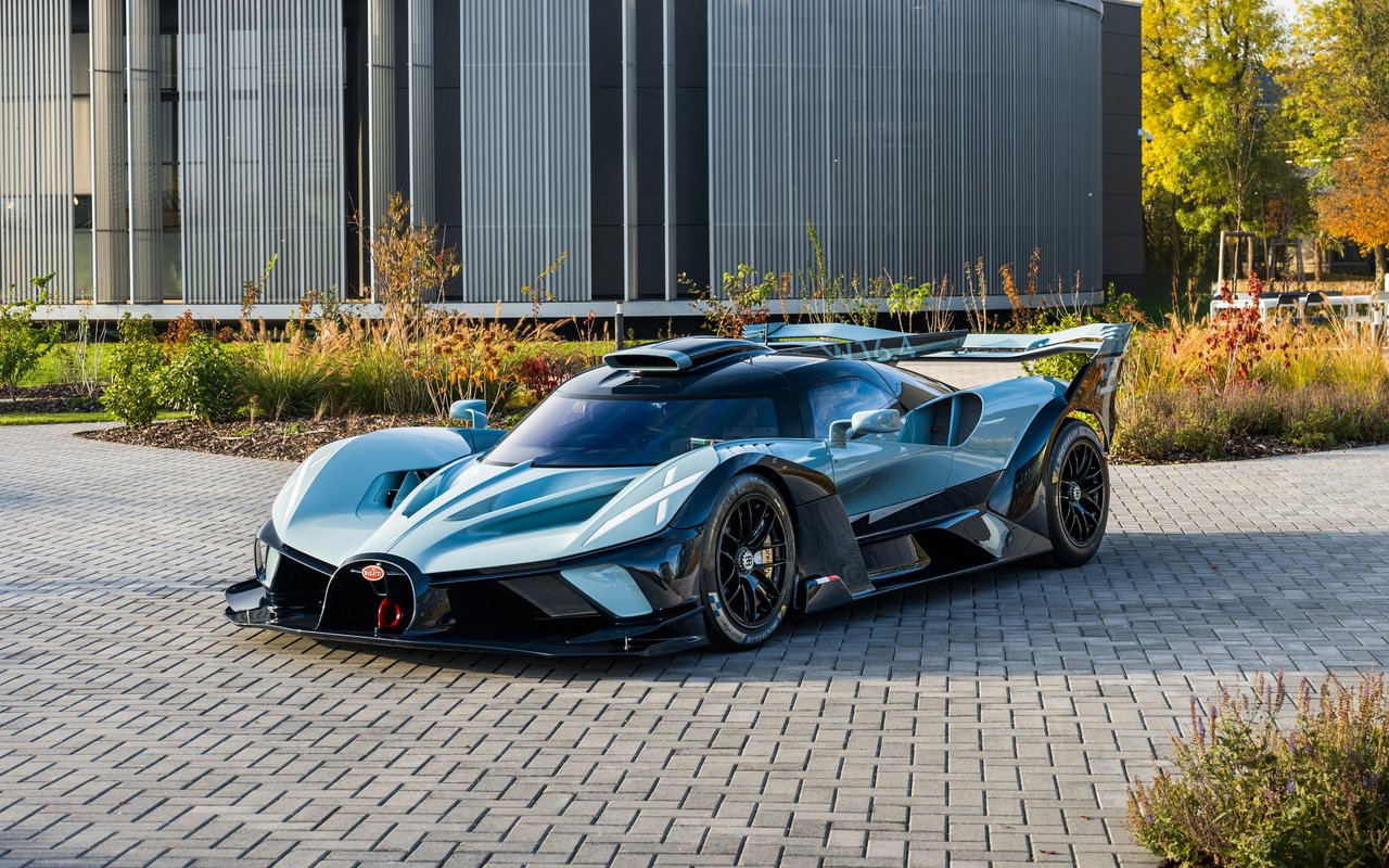 Bugatti Bolide hypercar front view - WXGA_1280 wallpapers in 1280x800 resolution