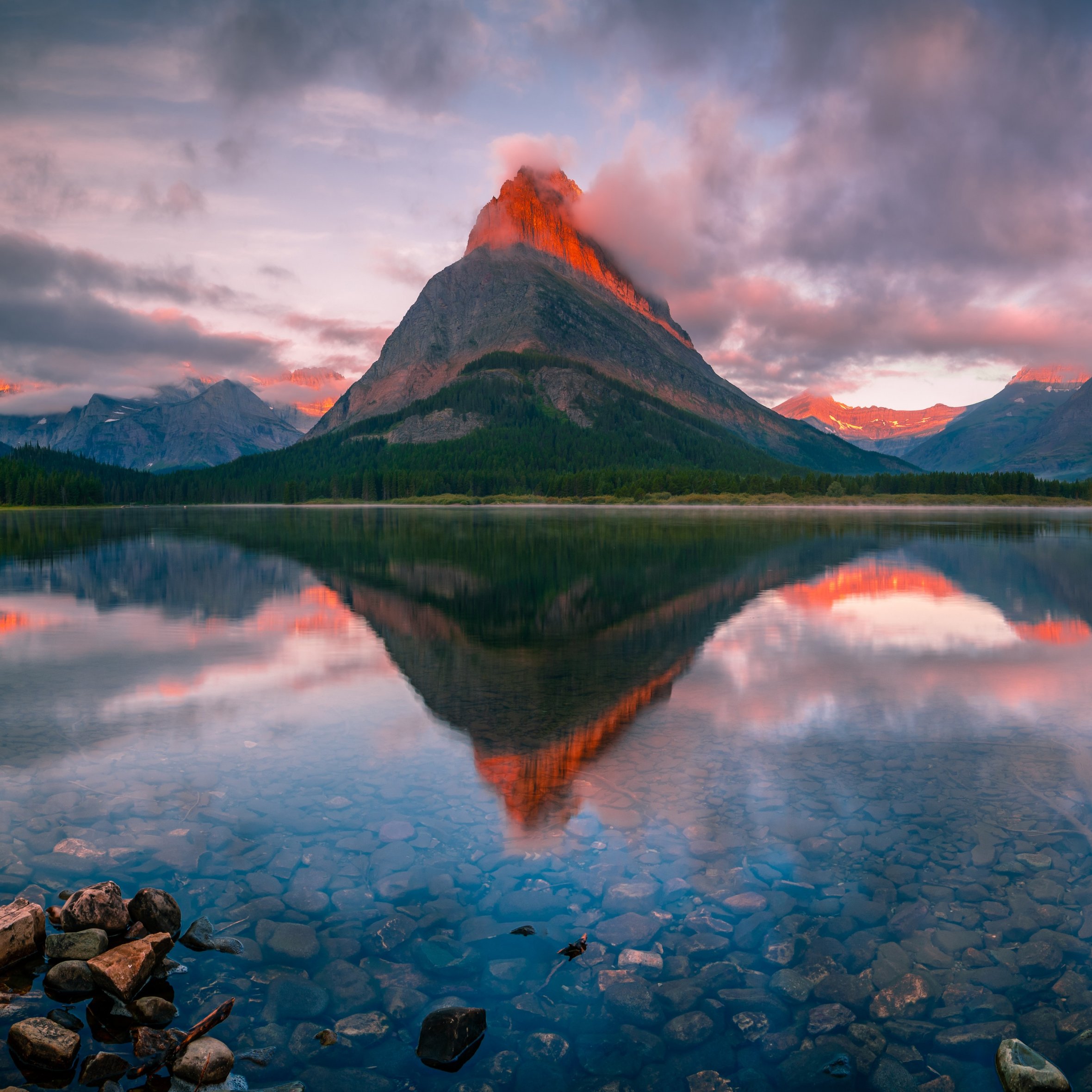 Sunrise over Lake Swiftcurrent with Mountains - Wallpapers for iPad Air 10.9″ in 2360x2360 resolution