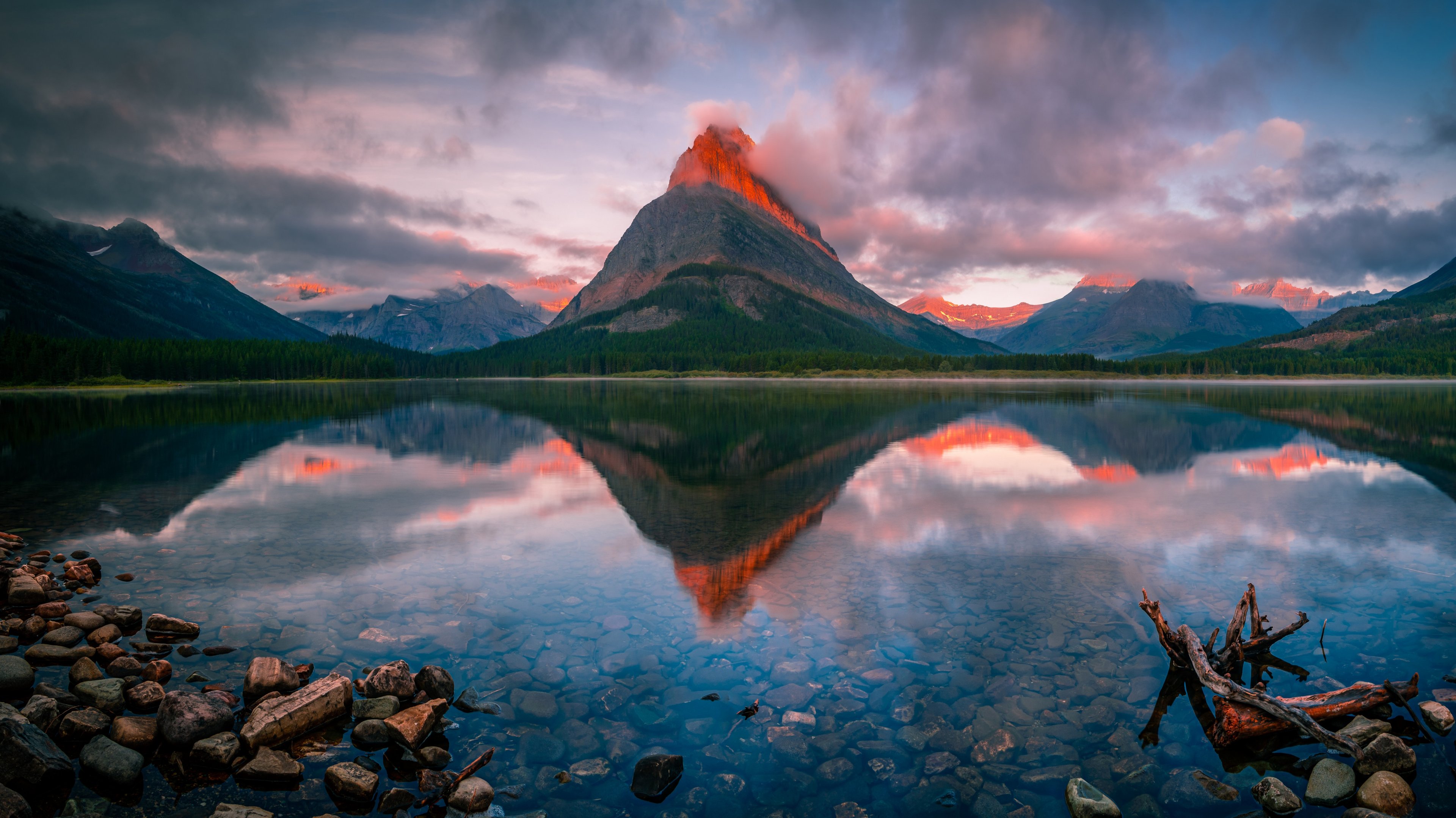 Sunrise over Lake Swiftcurrent with Mountains - 4K PC Wallpapers in 3840x2160 resolution