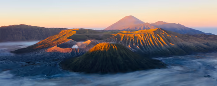 Nature wallpapers: Bromo volcano, Indonesia, Java Island, mountains
