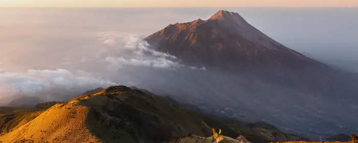 Nature wallpapers: Indonesia, mountains, volcano, valley