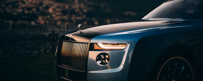 UltraWide 21:9 обои (2560x1080): Rolls-Royce Boat Tail, Дух экстаза, хром, седан