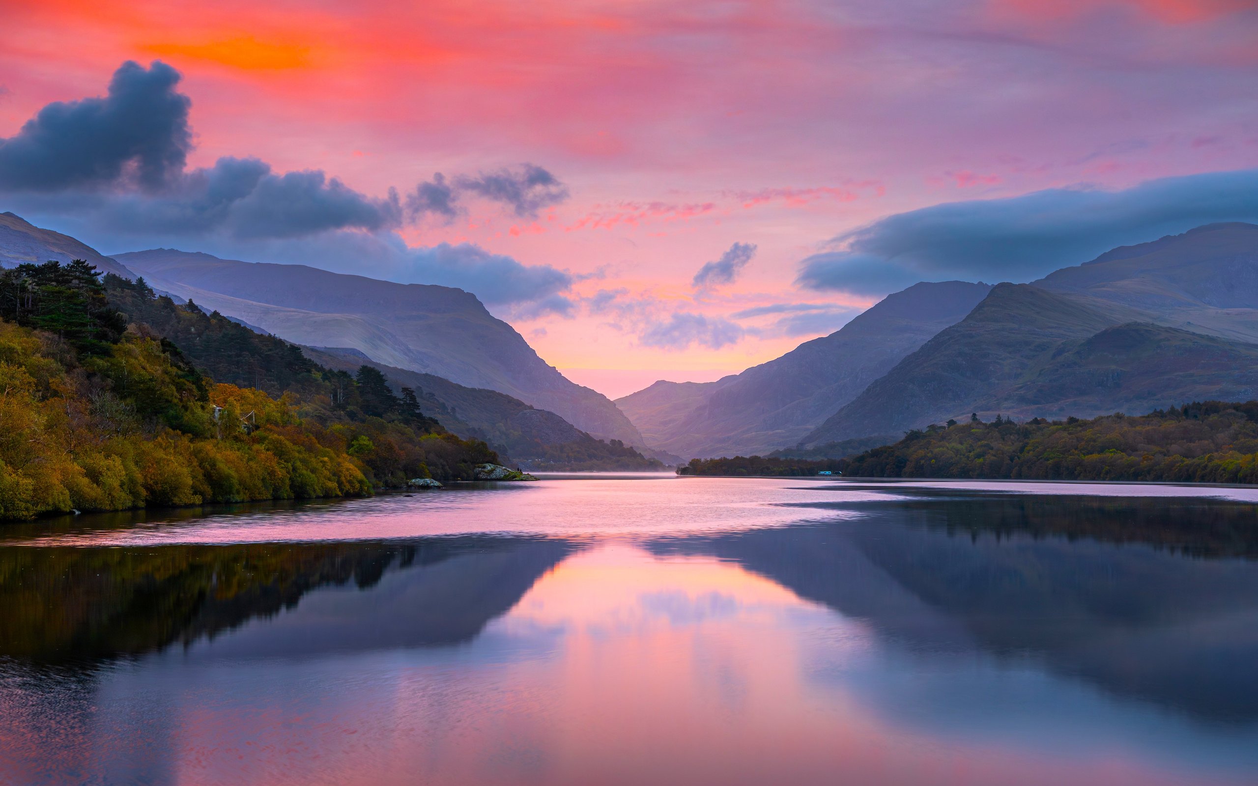 Sunset River in Mountain Valley - WQXGA and for Apple MacBook Air 13 wallpapers in 2560x1600 resolution
