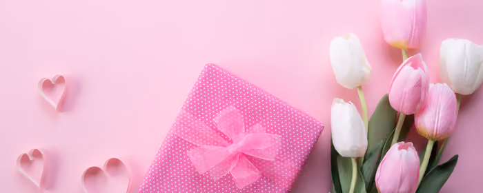 UltraWide 21:9 Celebrations wallpapers (3440x1440): 8 march, tulip, gift, bouquet